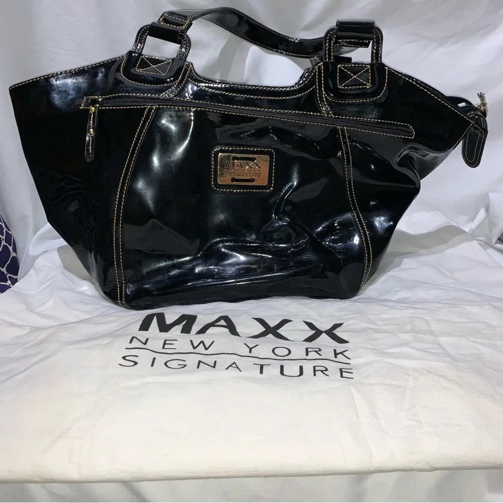 Maxx New York gorgeous faux